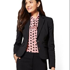 7th Avenue - Topstitched Two-button Jacket